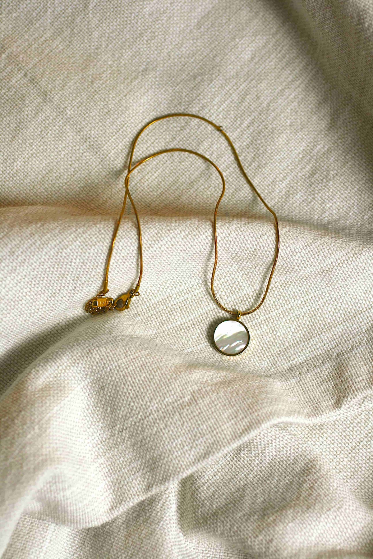 The Halo Necklace